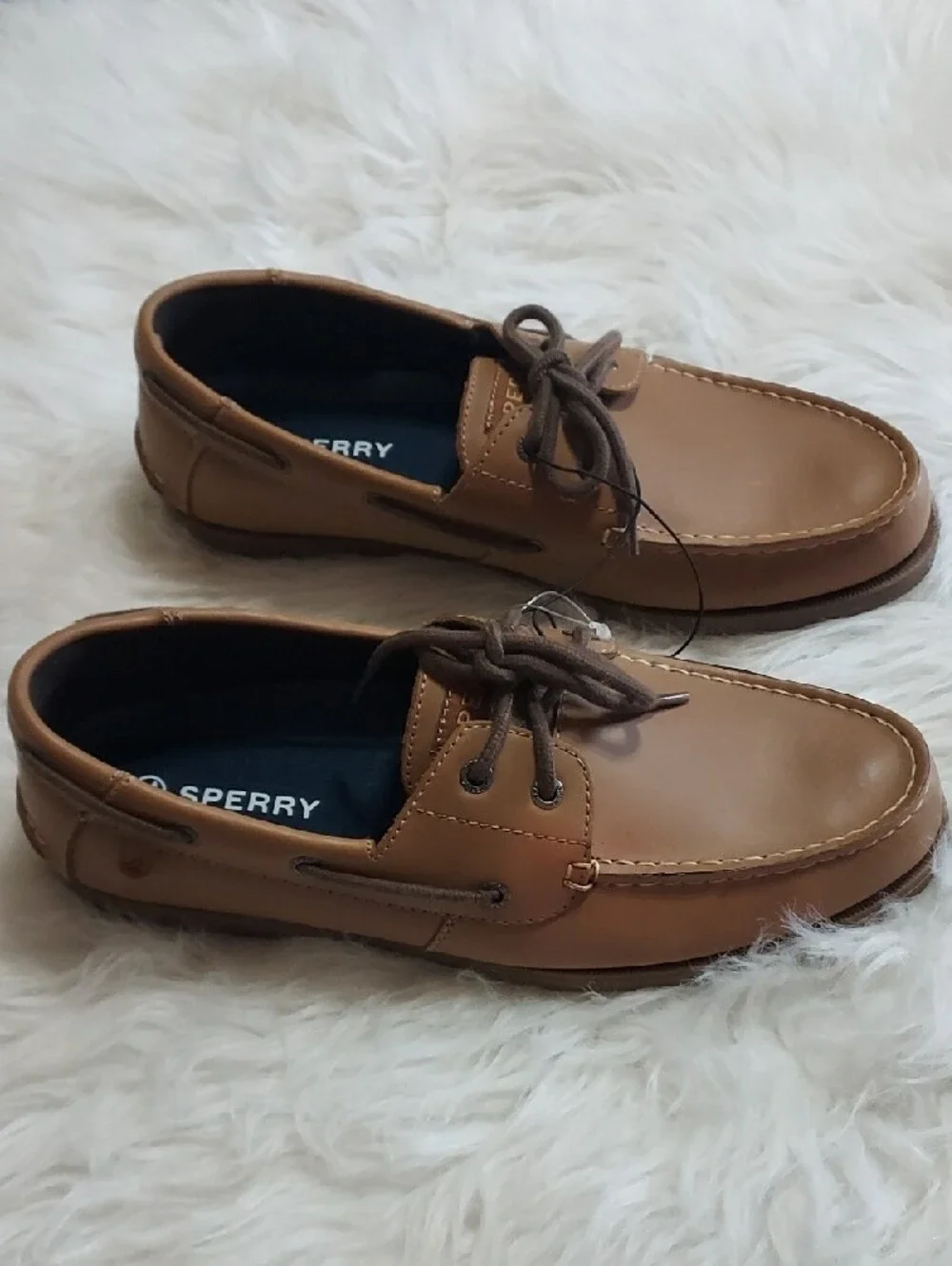 Sperry classic two